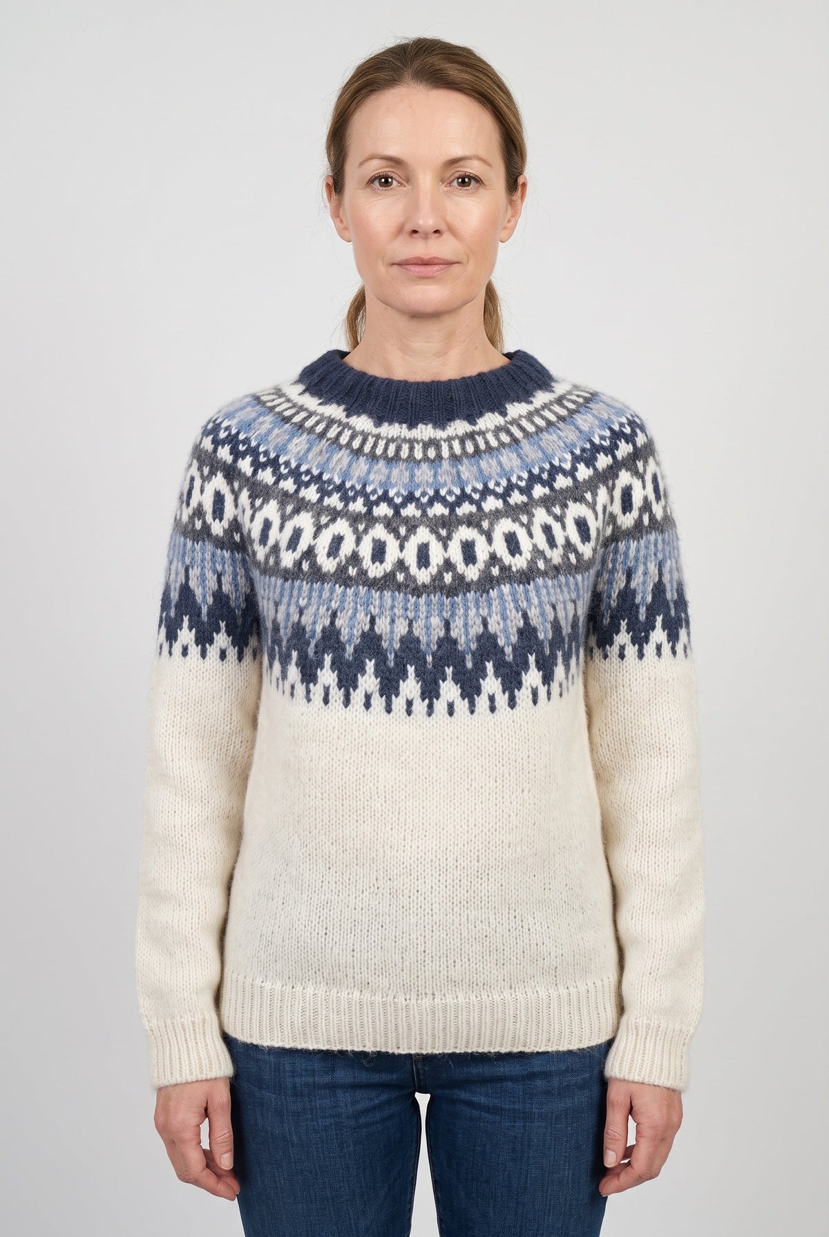 Evelyn | Relaxed Fair Isle Christmas Jumper for Women